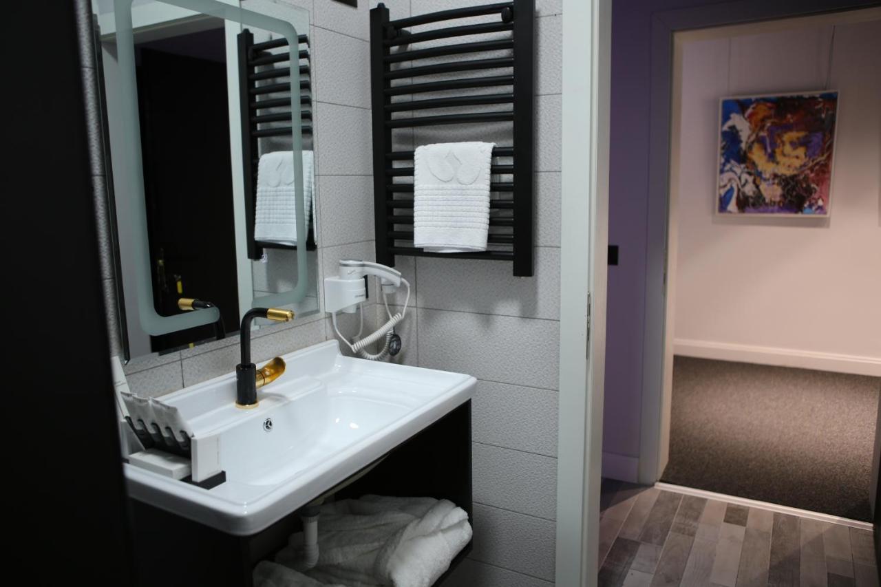 Dark Boutique Hotel Shkoze Εξωτερικό φωτογραφία