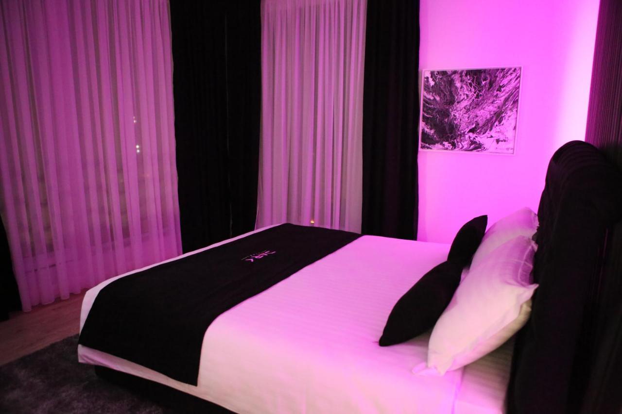 Dark Boutique Hotel Shkoze Εξωτερικό φωτογραφία